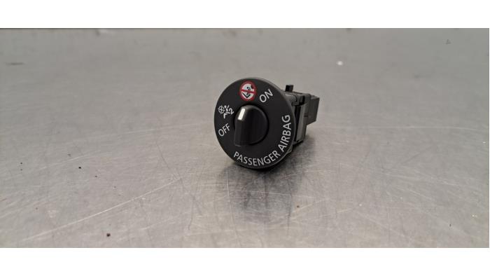 Verrouillage airbag Renault Austral