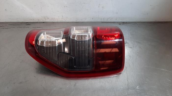 Feu arrière gauche Ford Ranger