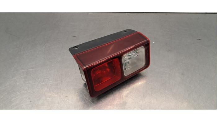 Feu de recul gauche Renault Trafic
