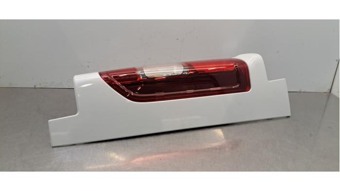 Feu arrière gauche Renault Trafic