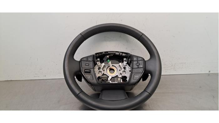 Volant Subaru Solterra