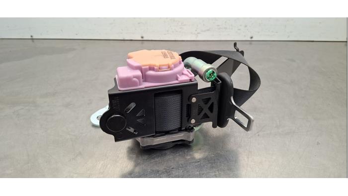 Ceinture de sécurité arrière gauche Toyota Corolla