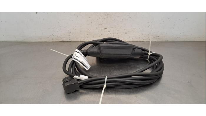 Câble de recharge électrique Subaru Solterra