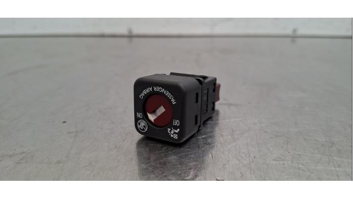 Verrouillage airbag Peugeot 5008