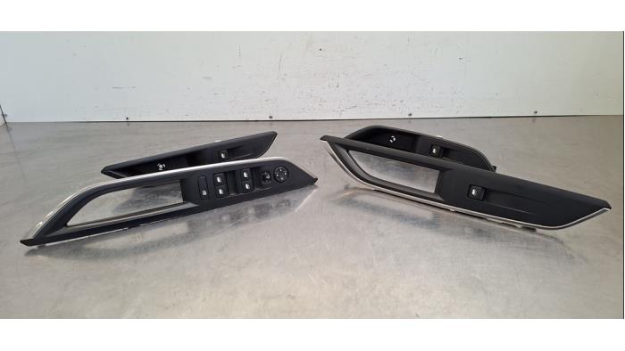 Commutateur combi vitres Peugeot 5008