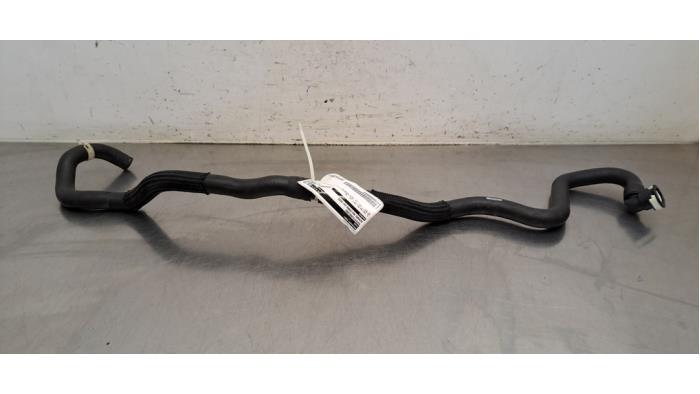 Tuyau radiateur Subaru Solterra