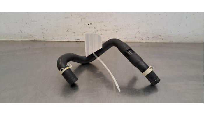 Tuyau radiateur Subaru Solterra