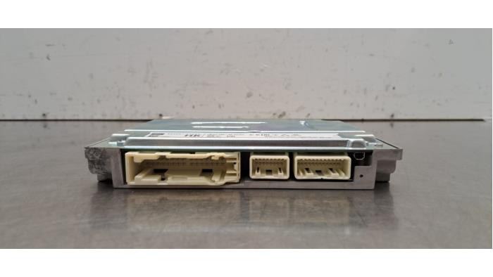 Amplificateur radio Subaru Solterra