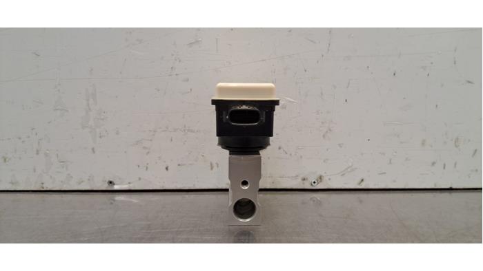 Valve d'expansion clim Subaru Solterra