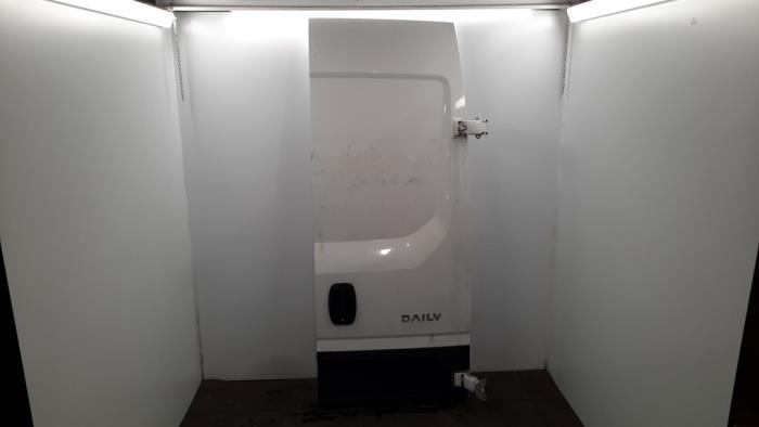 Portière arrière camionnette Iveco New Daily