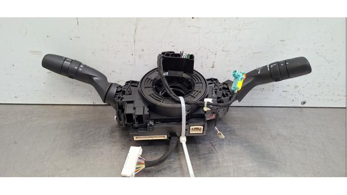 Commutateur combi colonne de direction Toyota Yaris