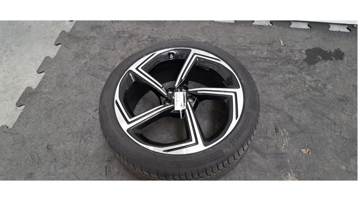 Jante + pneu d'hiver Kia EV6