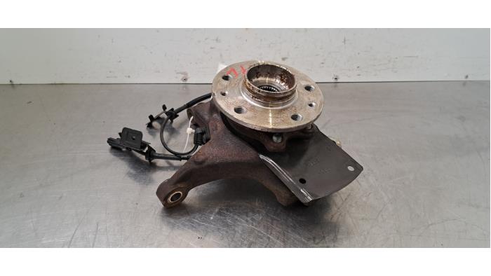 Joint avant droit Renault Trafic