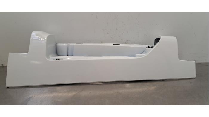 Bord feu arrière droit Renault Trafic