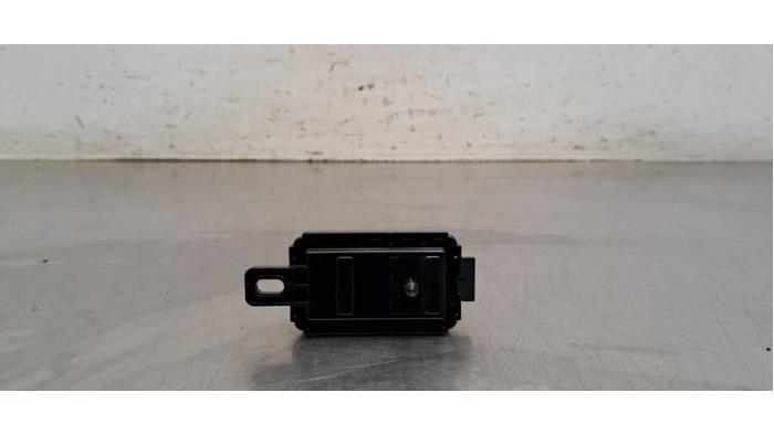 Module (divers) BMW 3-Série