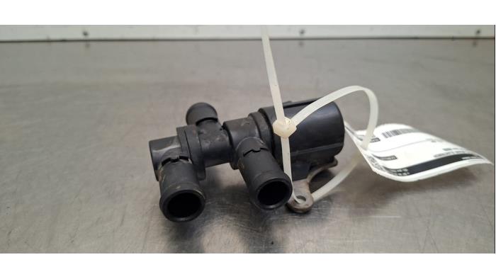 Robinet chauffage électrique Audi Q4