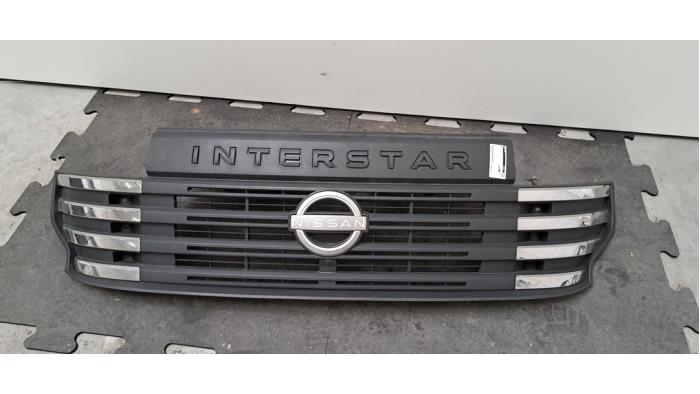 Calandre Nissan Interstar