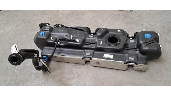 Réservoir de carburant Nissan Interstar