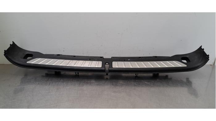 Couverture capteur serrure arrière BMW X3