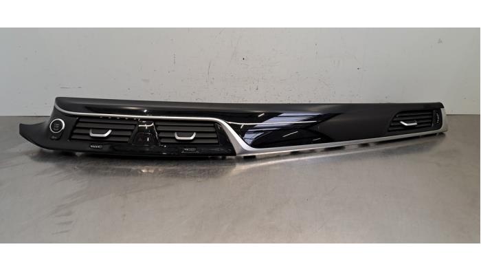 Grille aération tableau de bord BMW 5-Série
