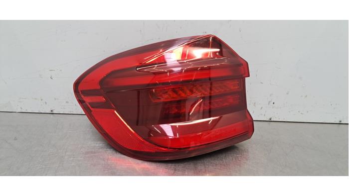 Feu arrière gauche BMW X3