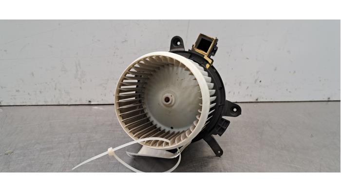 Moteur de ventilation chauffage Peugeot Expert