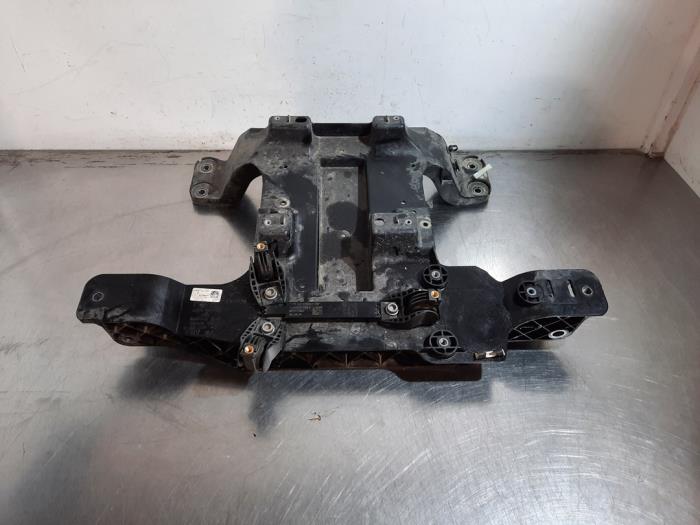 Support pompe clim Ford Explorer