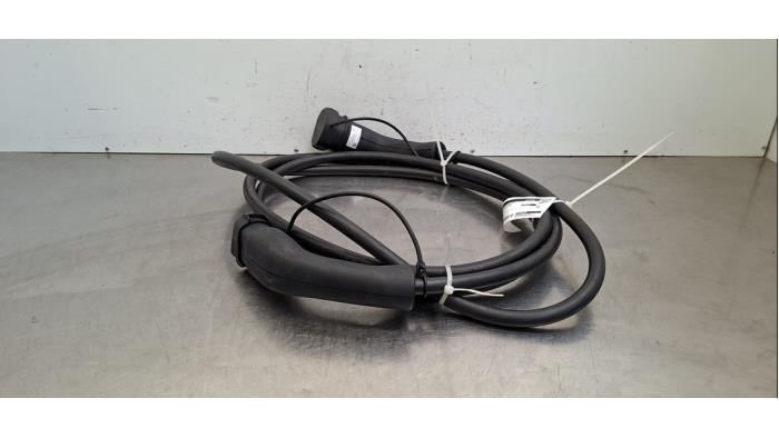 Câble de recharge électrique Renault Megane E-Tech