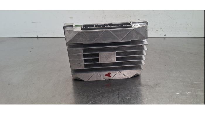 Amplificateur radio Renault Megane E-Tech