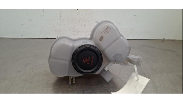 Réservoir d'expansion Audi Q4