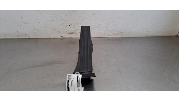 Pédale d'accélérateur BMW X1