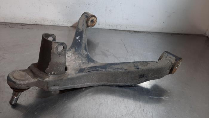 Bras de suspension avant droit Iveco New Daily