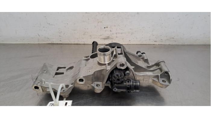 Pompe à eau BMW 2-Série
