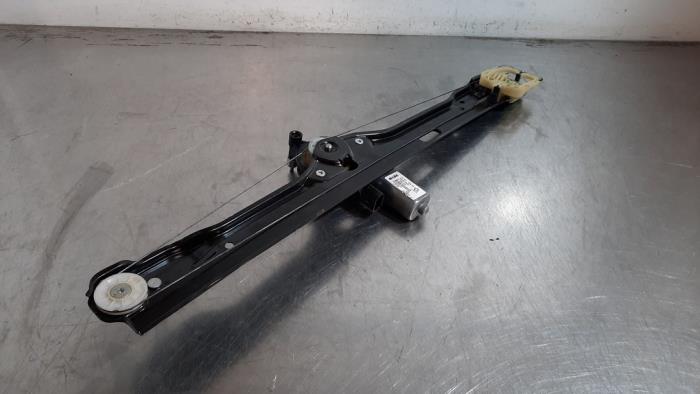 Moteur de vitre portière Iveco New Daily