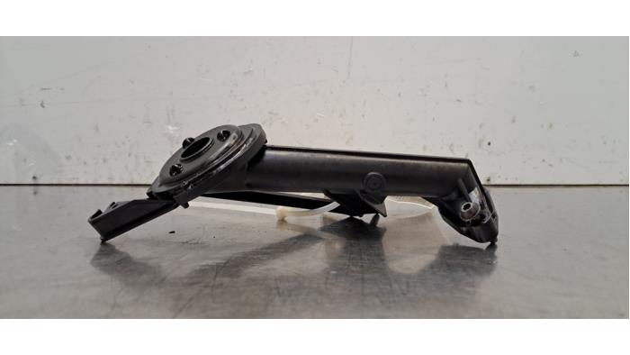 Tube d'aspiration huile Ford Transit Courier