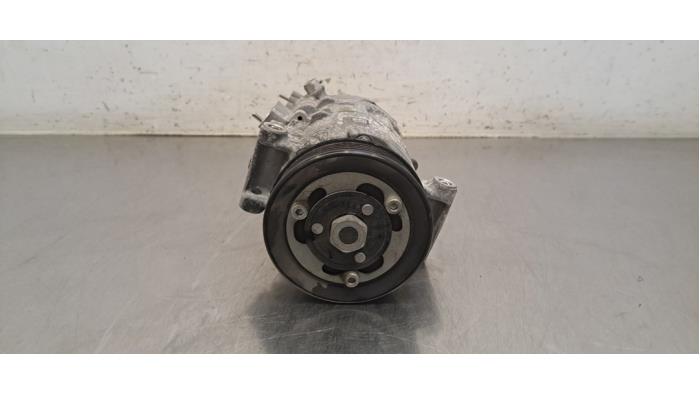 Pompe clim Volkswagen Polo