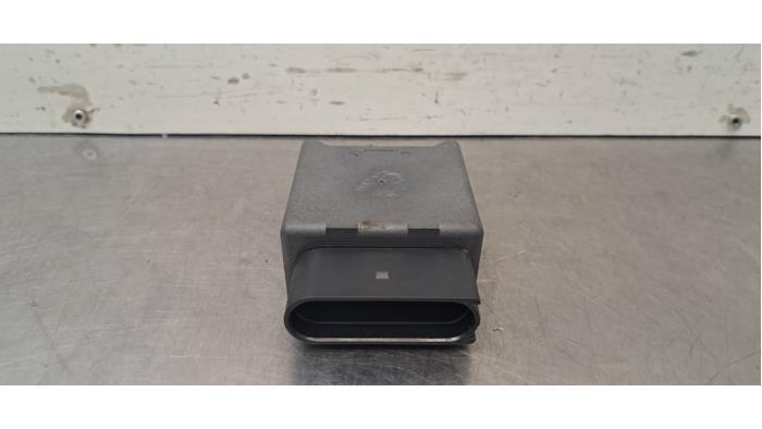 Module pompe carburant Audi A1