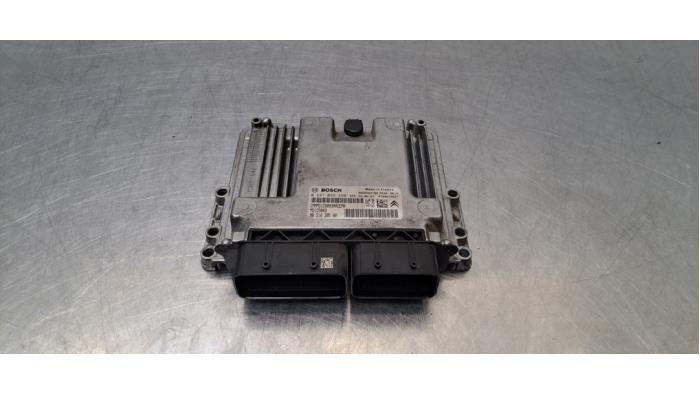 Ordinateur gestion moteur Opel Vivaro