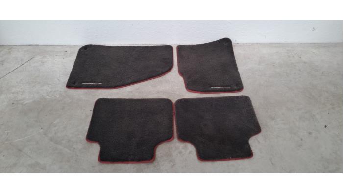 Kit tapis Porsche Cayenne
