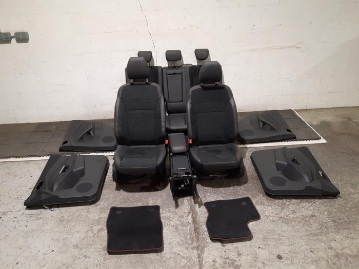 Kit revêtement (complet) Ford Kuga