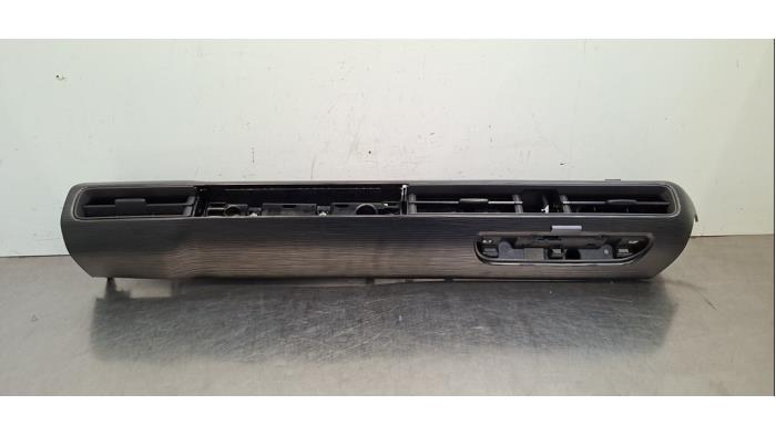 Grille aération tableau de bord Jeep Avenger