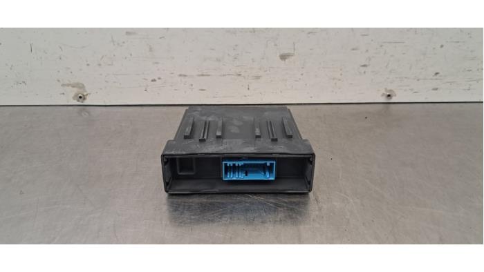 Ordinateur éclairage Jeep Avenger