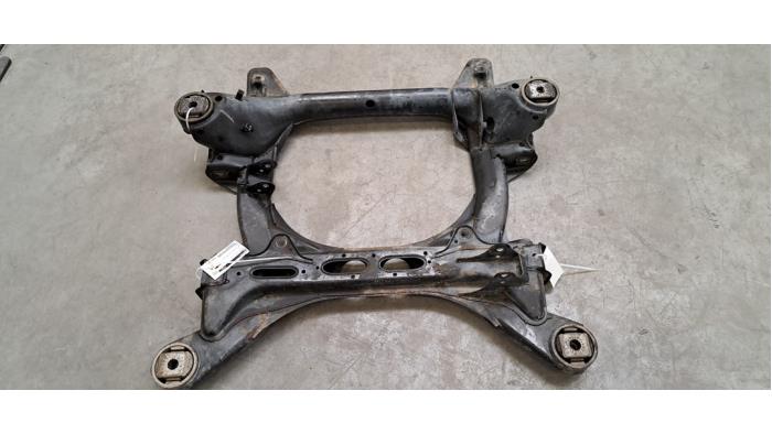 Gebruikte Subframe Porsche Cayenne II (92A) 3.0 D V6 24V Prijs € 296,45 Inclusief btw aangeboden door Autohandel Didier