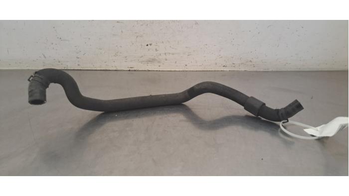 Tuyau radiateur Porsche Cayenne