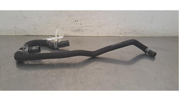 Tuyau radiateur Porsche Cayenne