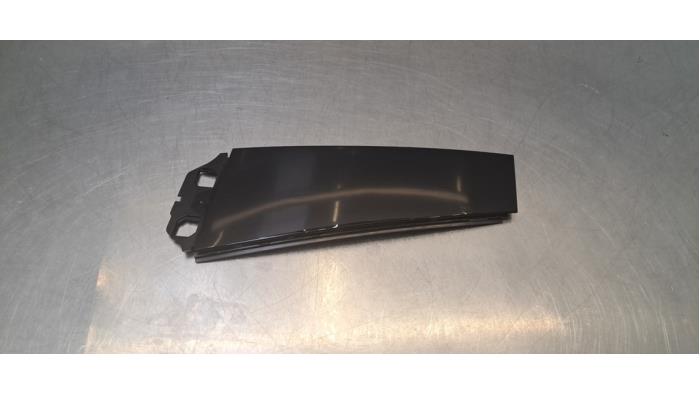 Moulure extérieure Style B BMW I4