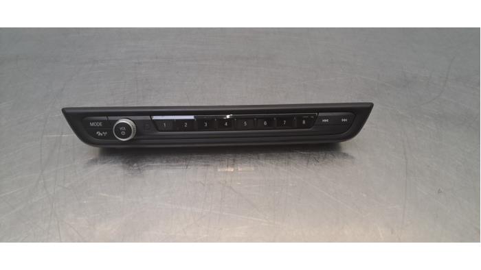 Panneau commande radio BMW 1-Série