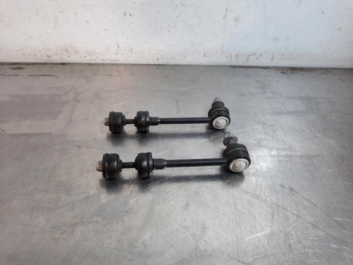 Guide barre stabilisatrice Ford Kuga