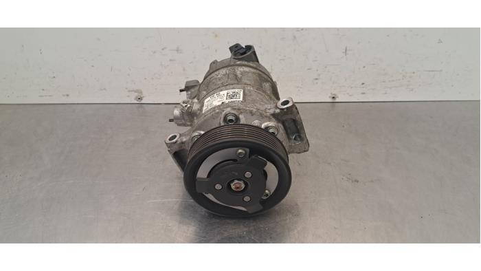 Pompe clim Volkswagen Polo