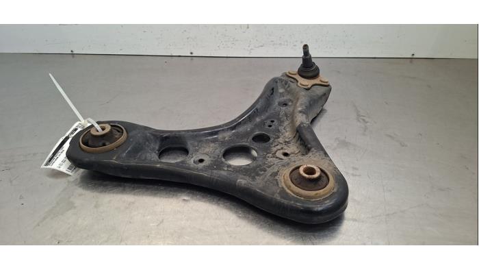 Bras de suspension avant droit Cupra Born